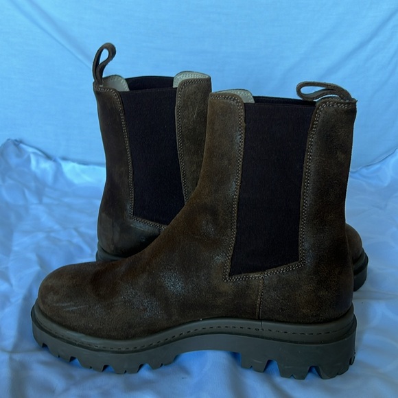 BANANA Republic Chelsea Boots - Size 7 - Picture 6 of 14